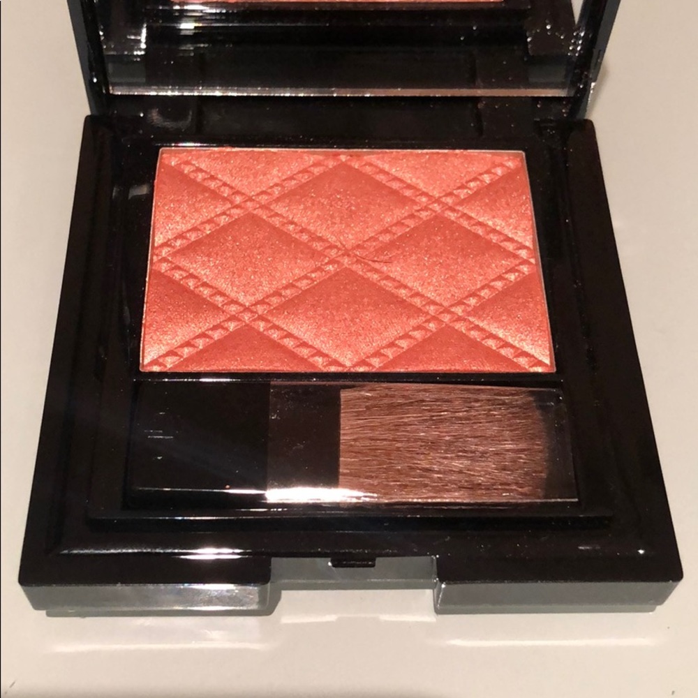 Ga-de Cosmetics Soft Satin Blush✨ - Picture 2 of 5